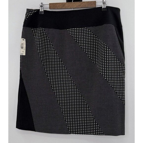 NWT Plus Size Worthington Black Abstract Polkadot Pencil Skirt Size 18 Career - Picture 1 of 14